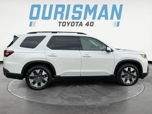 Used 2026 Honda Pilot Elite image 8