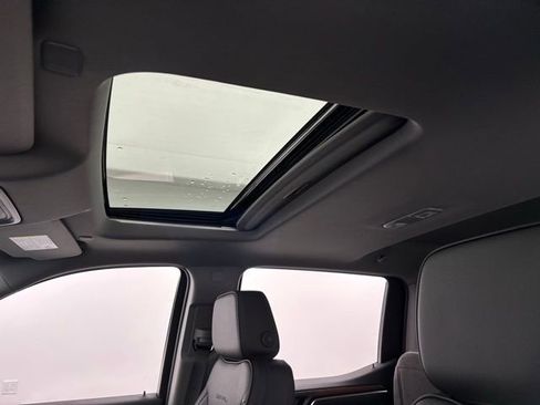 New 2026 GMC Sierra 1500 Denali image 4