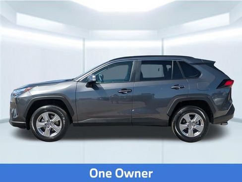 Used 2025 Toyota RAV4 XLE w/ Convenience Package image 2
