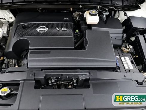 Used 2018 Nissan Murano SL FWD image 17