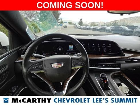 Used 2021 Cadillac Escalade ESV Sport Platinum w/ LPO, ONYX Package AWD/4WD image 9