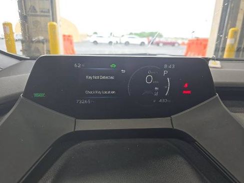Used 2023 Toyota Prius LE FWD image 17