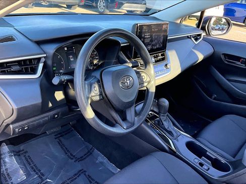 Used 2024 Toyota Corolla LE FWD image 17