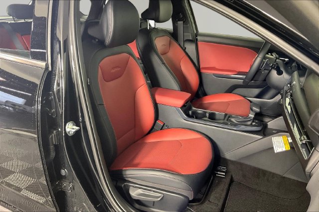 New 2027 Kia K4 GT-Line Turbo FWD image 12