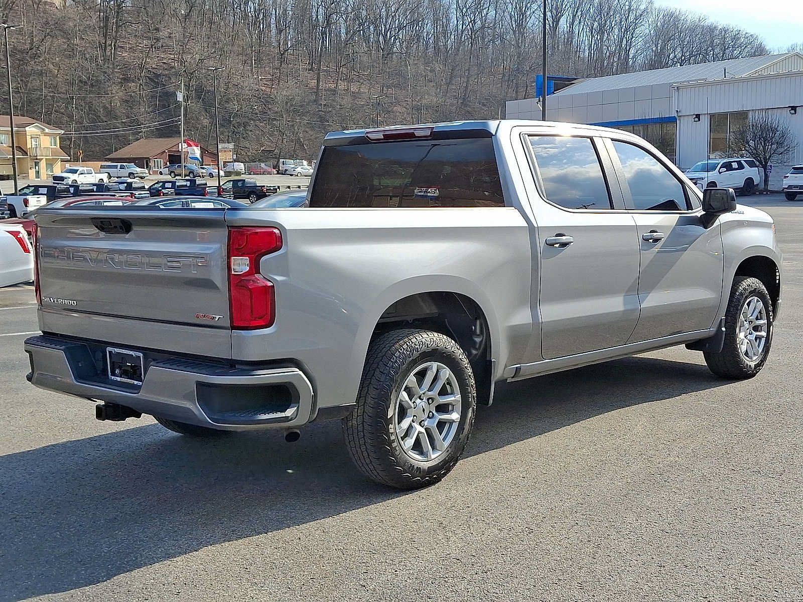 Used 2024 Chevrolet Silverado 1500 RST AWD/4WD image 6