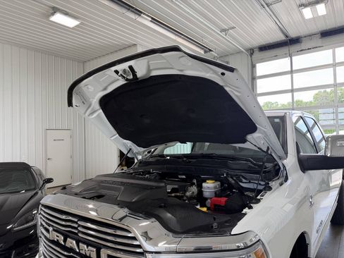 Used 2024 RAM 2500 Laramie w/ Safety Group AWD/4WD image 20