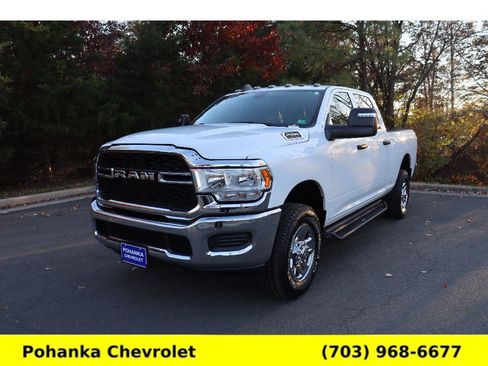 Used 2024 RAM 2500 Tradesman w/ Chrome Appearance Group image 3