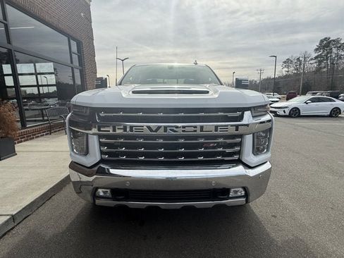 Used 2020 Chevrolet Silverado 2500 LTZ w/ LTZ Plus Package image 9