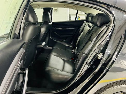 Used 2025 MAZDA MAZDA3 s FWD image 25