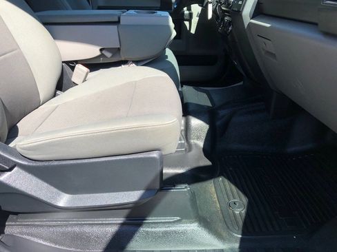 Used 2018 Ford F250 XL w/ STX Appearance Package AWD/4WD image 25