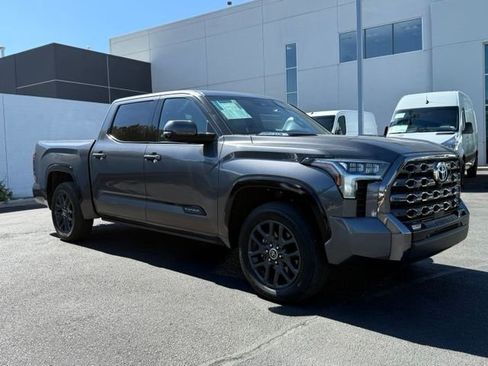 Used 2023 Toyota Tundra Platinum w/ Advanced Package AWD/4WD image 9