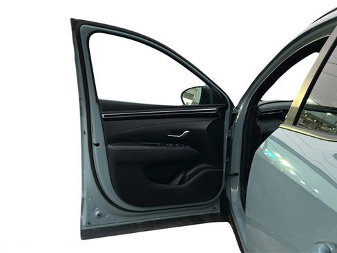 Used 2022 Hyundai Santa Cruz SEL Premium w/ Cargo Package image 17