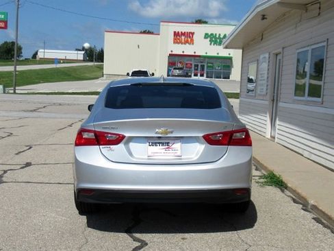 Used 2018 Chevrolet Malibu LT image 8