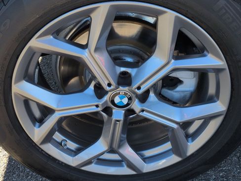 Used 2023 BMW X3 sDrive30i w/ Premium Package image 13