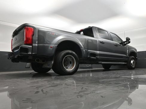 Used 2023 Ford F350 XLT w/ Camper Package AWD/4WD image 23