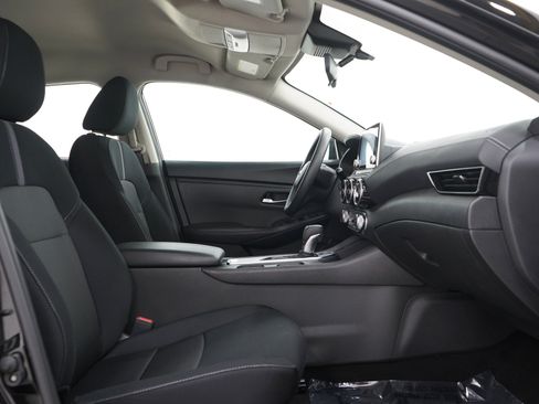 Used 2023 Nissan Sentra SV FWD image 12