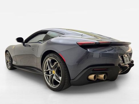 Used 2024 Ferrari Roma RWD image 11