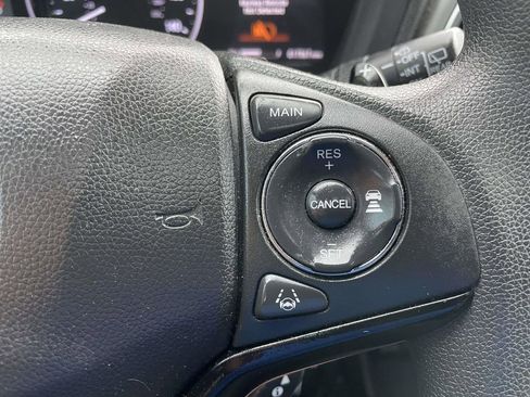 Used 2019 Honda HR-V EX image 33