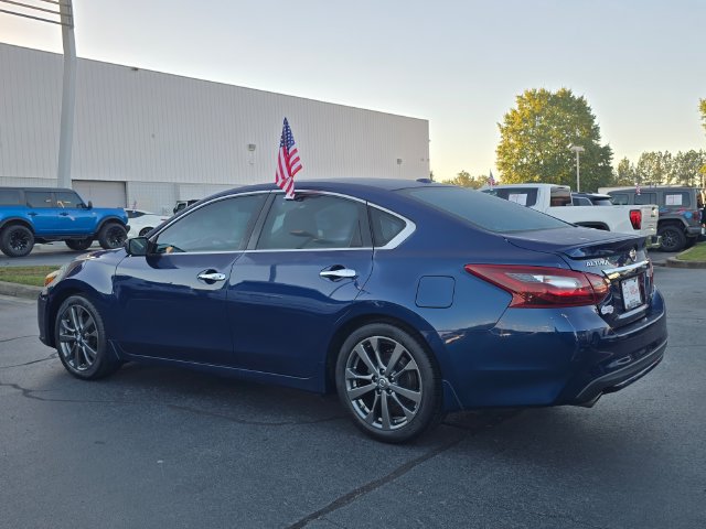 Certified 2018 Nissan Altima 2.5 SR w/ SR Special Edition FWD image 5