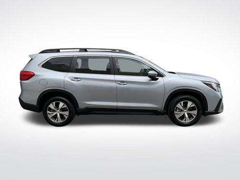 Certified 2024 Subaru Ascent Premium w/ Convenience Package image 7