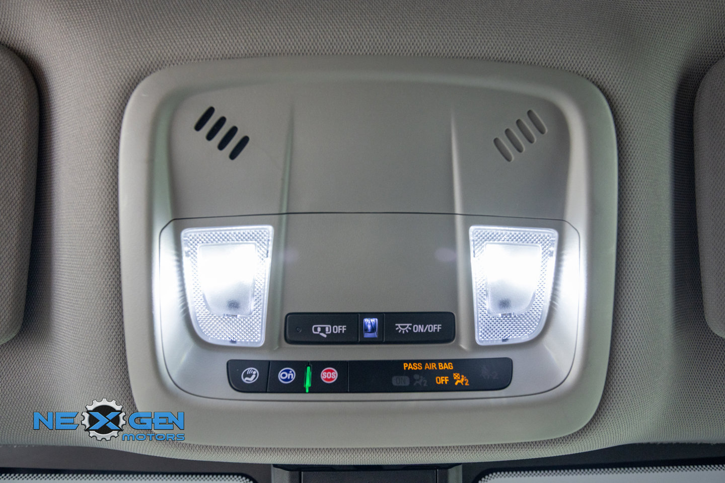 Used 2022 Chevrolet Malibu LT FWD image 23