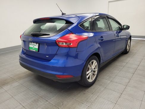Used 2018 Ford Focus SE w/ Cold Weather Package FWD image 7