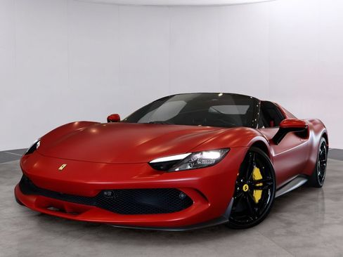 Used 2024 Ferrari 296 GTS RWD image 1