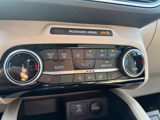 Used 2022 Ford Escape SEL w/ Technology Package AWD/4WD image 50