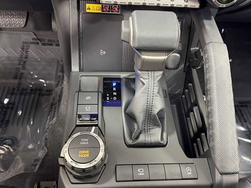 New 2026 Toyota 4Runner Limited AWD/4WD image 22
