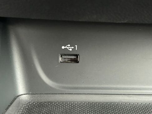 Used 2025 Audi A5 2.0T Premium Plus image 34