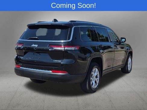 Used 2022 Jeep Grand Cherokee L Limited AWD/4WD image 6