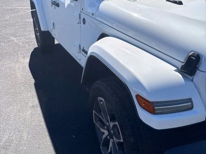 Used 2024 Jeep Wrangler Unlimited