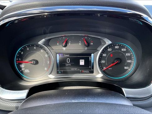 Used 2018 Chevrolet Traverse Premier w/ Driver Confidence II Package image 27