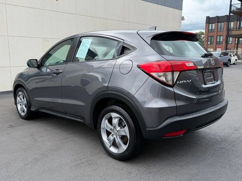 Used 2019 Honda HR-V LX image 25