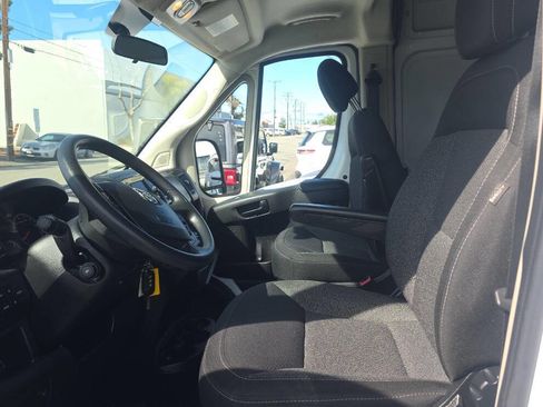 Used 2021 RAM ProMaster 2500 image 10