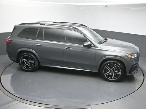 Used 2026 Mercedes-Benz GLS 450 4MATIC image 50