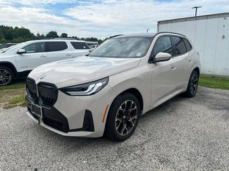Used 2025 BMW X3 xDrive30i w/ M Sport Package AWD/4WD video 1