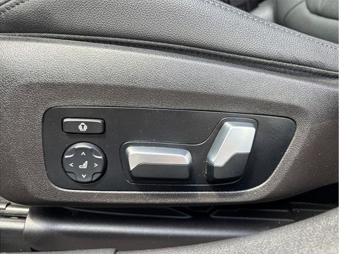 Used 2020 BMW 330i Sedan w/ Convenience Package RWD image 20