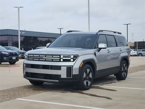 Certified 2025 Hyundai Santa Fe SEL image 2