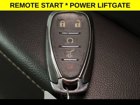 Used 2019 Chevrolet Traverse LT FWD image 4