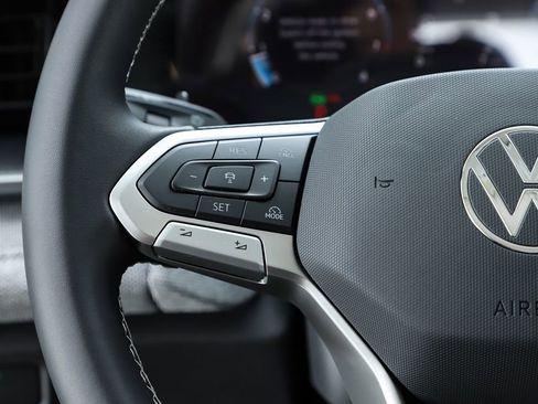 New 2026 Volkswagen Tiguan S image 58