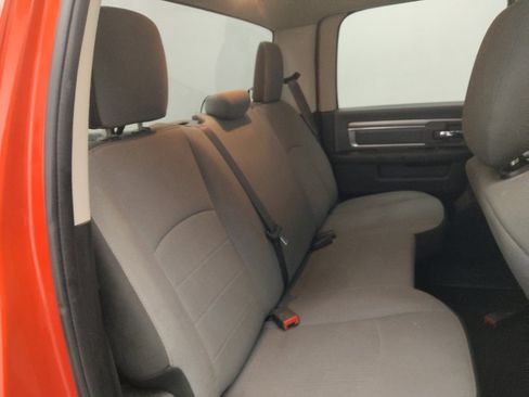 Used 2021 RAM 1500 Classic SLT image 19