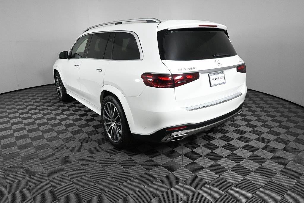 New 2026 Mercedes-Benz GLS 450 4MATIC image 4