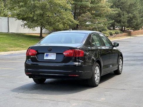 Used 2014 Volkswagen Jetta S image 4
