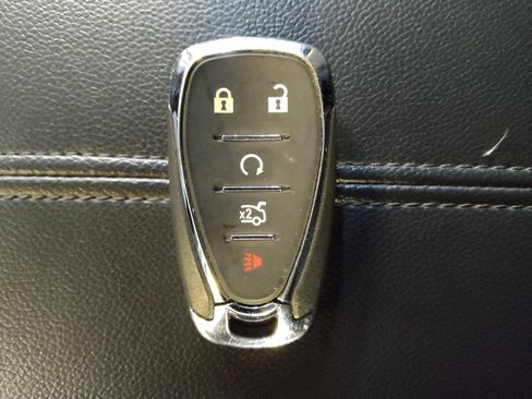 Used 2024 Chevrolet Malibu LT image 32