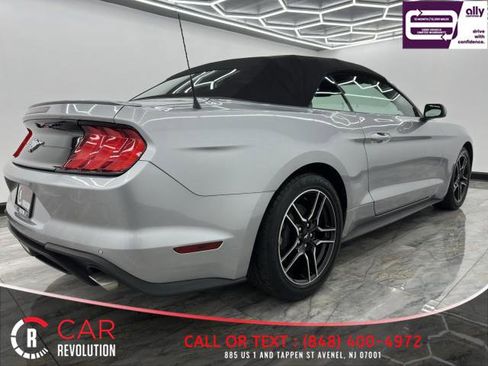 Used 2021 Ford Mustang Premium image 8