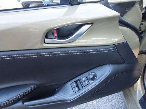Used 2024 MAZDA MX-5 Miata RF Grand Touring RWD image 18