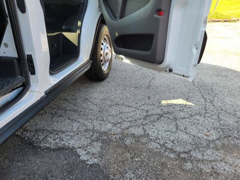 Used 2023 Ford Transit 250 148 High Roof AWD w/ Load Area Protection Package image 39