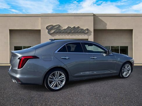 Used 2021 Cadillac CT4 Premium Luxury RWD image 3