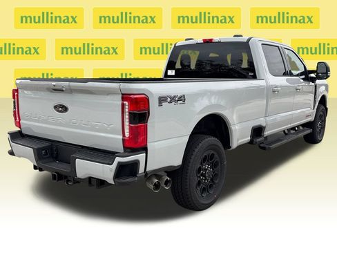 New 2026 Ford F250 XLT w/ XLT Premium Package AWD/4WD image 4